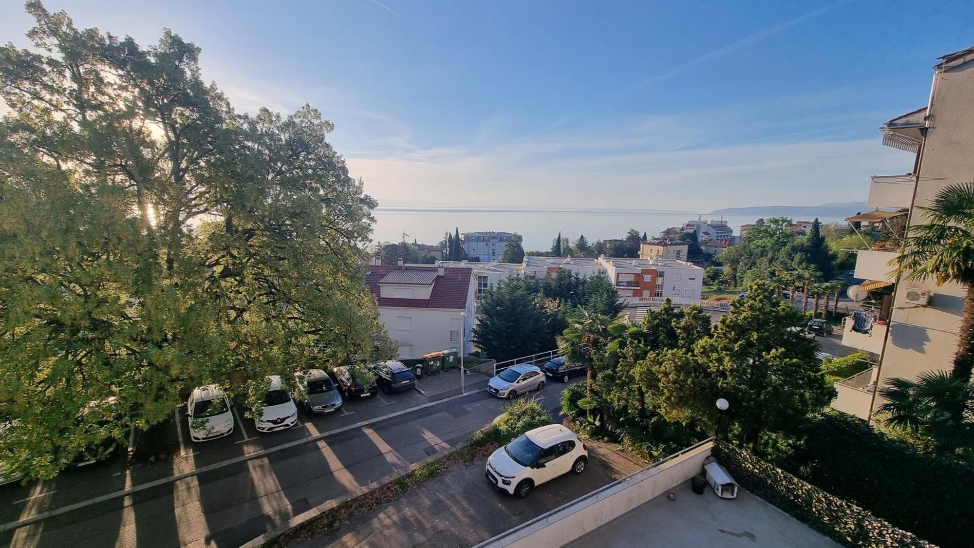 Apartment With Direct Sea View, Free Parking And Close To Beaches And Promenade Lovran Exterior photo